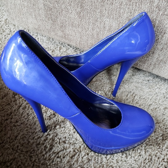 Blue Heels - Picture 5 of 5
